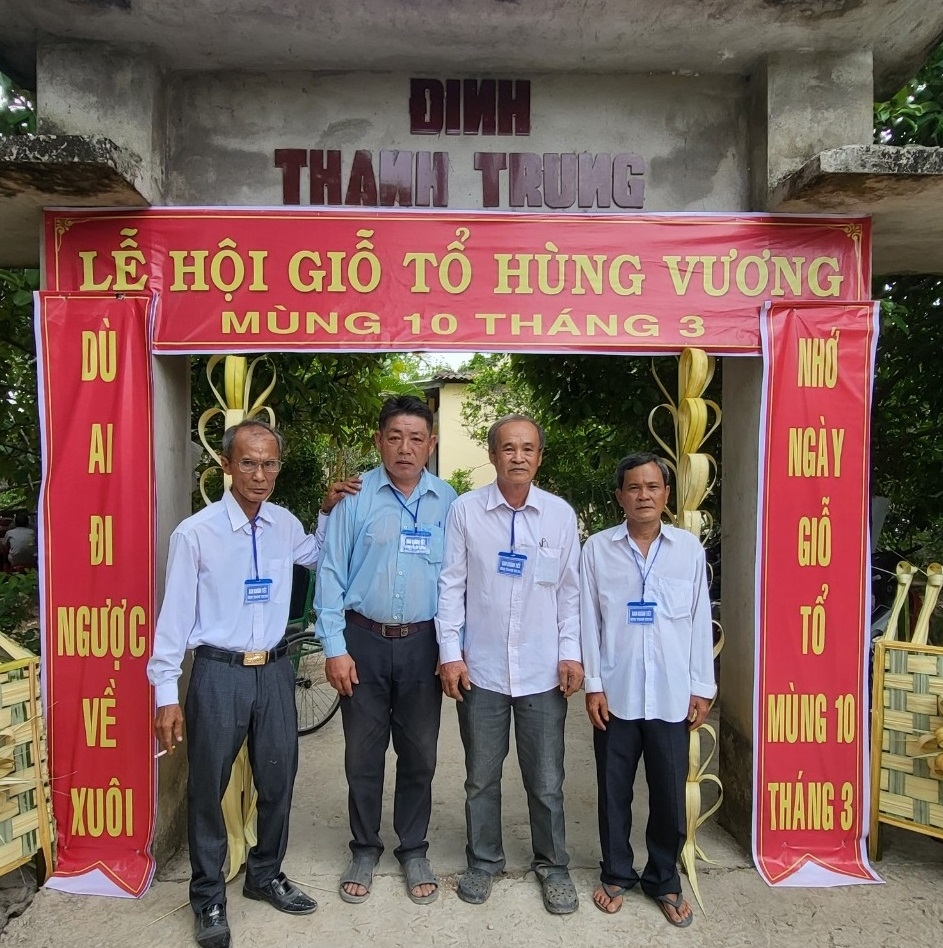 Ấm lòng người có hoàn cảnh khó khăn tại lễ hội Kỳ Yên Bến Tre Ấm lòng người có hoàn cảnh khó khăn tại lễ hội Kỳ Yên Bến Tre