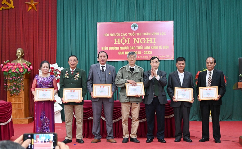 Tiếp tục đẩy mạnh phong trào NCT làm kinh tế giỏi