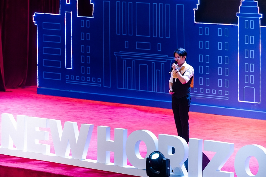 Buổi lễ còn có phần thuyết trình của những dự án nổi bật do chính sinh viên VinUni tham gia thực hiện. 