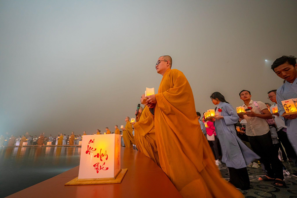 Núi Bà Đen Tây Ninh đẹp huyền hoặc trước Lễ Vía Quán Thế Âm xuất gia