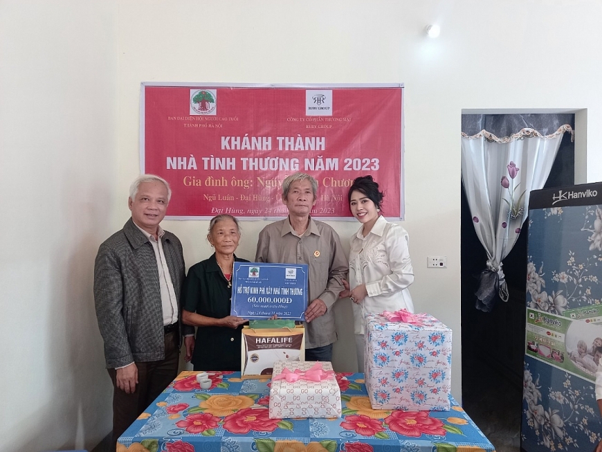 Hỗ trợ, động viên NCT vươn lên trong cuộc sống