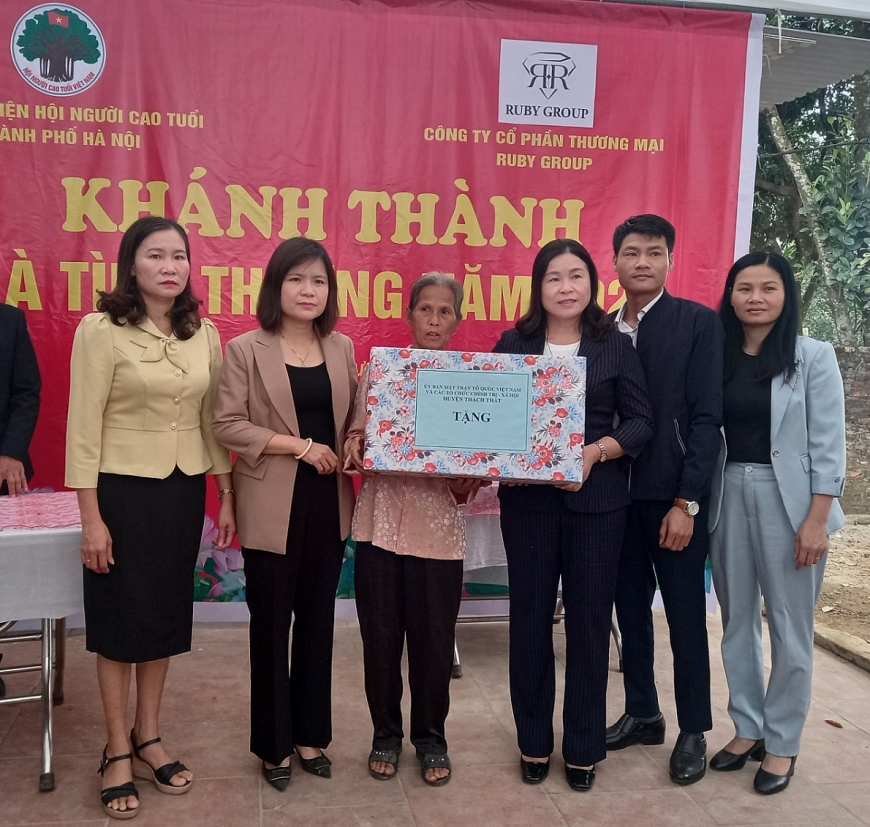 Hỗ trợ, động viên NCT vươn lên trong cuộc sống