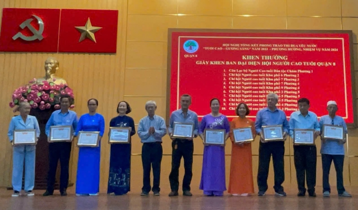 Thực hiện tốt phong trào thi đua “Tuổi cao – Gương sáng” năm 2023