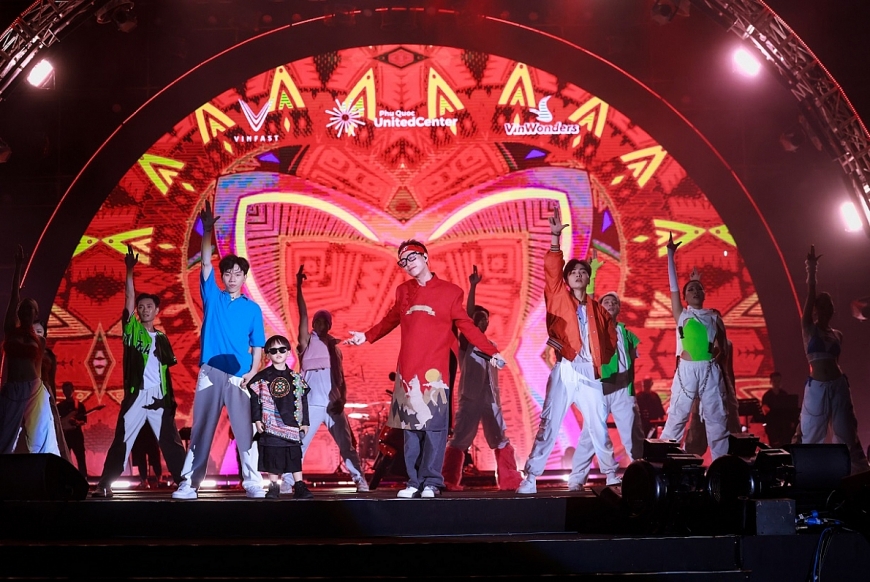 Phú Quốc United Center - Điểm hẹn mới của những huyền thoại âm nhạc đương đại