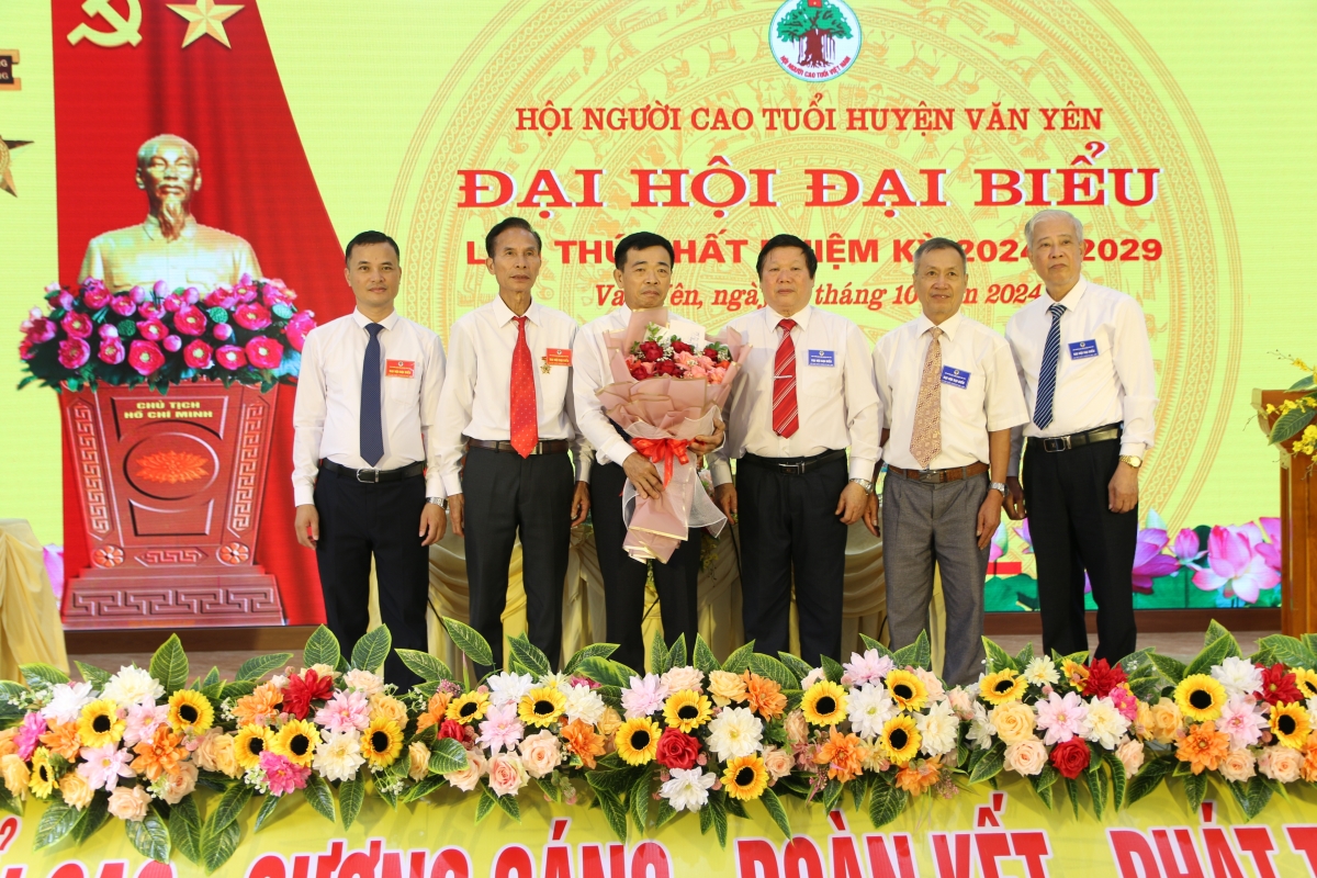 Phát huy vai trò NCT xây dựng quê hương giàu đẹp, văn minh