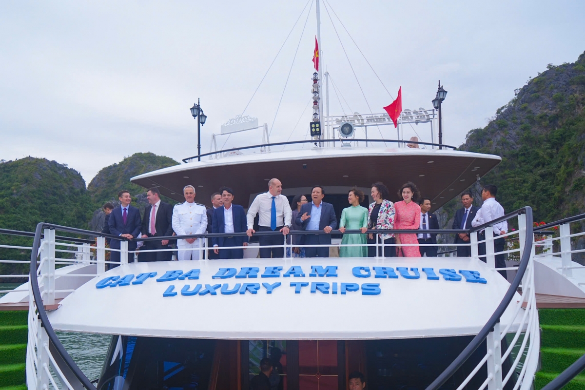 Tổng thống Bulgaria thăm và làm việc tại Hải Phòng