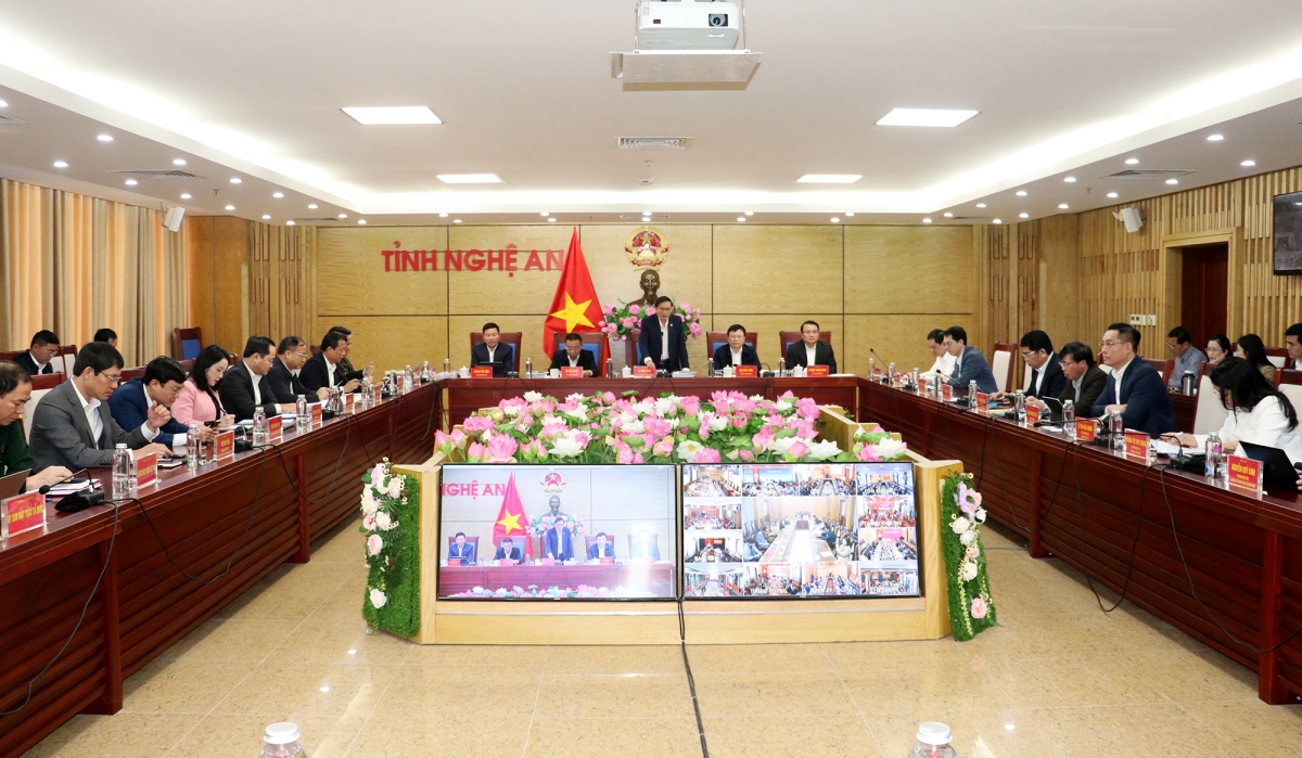 UBND tỉnh Nghệ An họp phiên thường kỳ tháng 3/2025