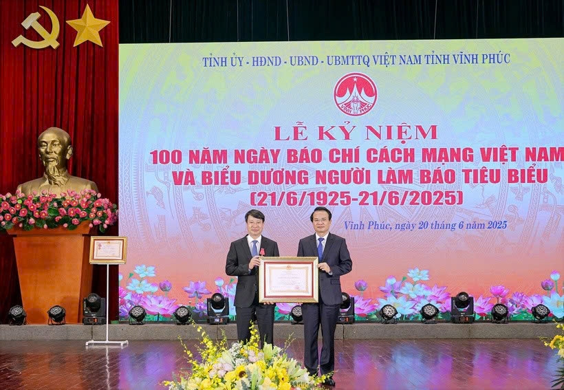 Báo chí Vĩnh Phúc tiếp lửa và lan tỏa khát vọng phát triển