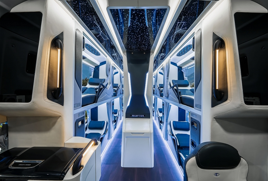 Khoang hành khách rộng rãi, sang trọng