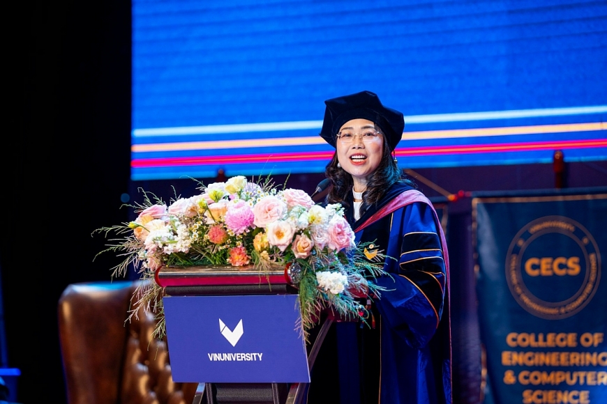 TS. Lê Mai Lan - Chủ tịch Trường ĐH VinUni phát biểu khai mạc Lễ tốt nghiệp