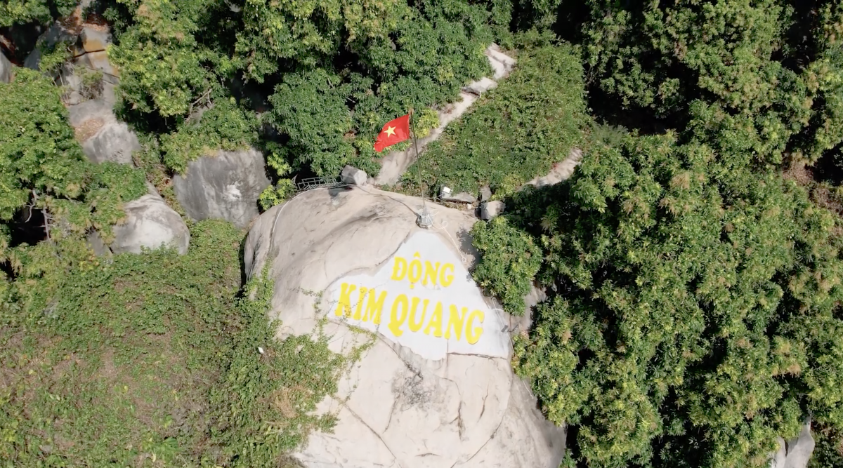 Động Kim Quang từng là căn cứ cách mạng tại núi Bà Đen. Ảnh: Sun World Ba Den Mountain