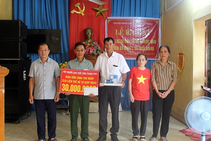 Ra mắt CLB Liên thế hệ tự giúp nhau tại xã Thiệu Quang