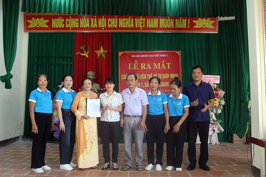 Ra mắt CLB Liên thế hệ tự giúp nhau tại xã Thiệu Quang