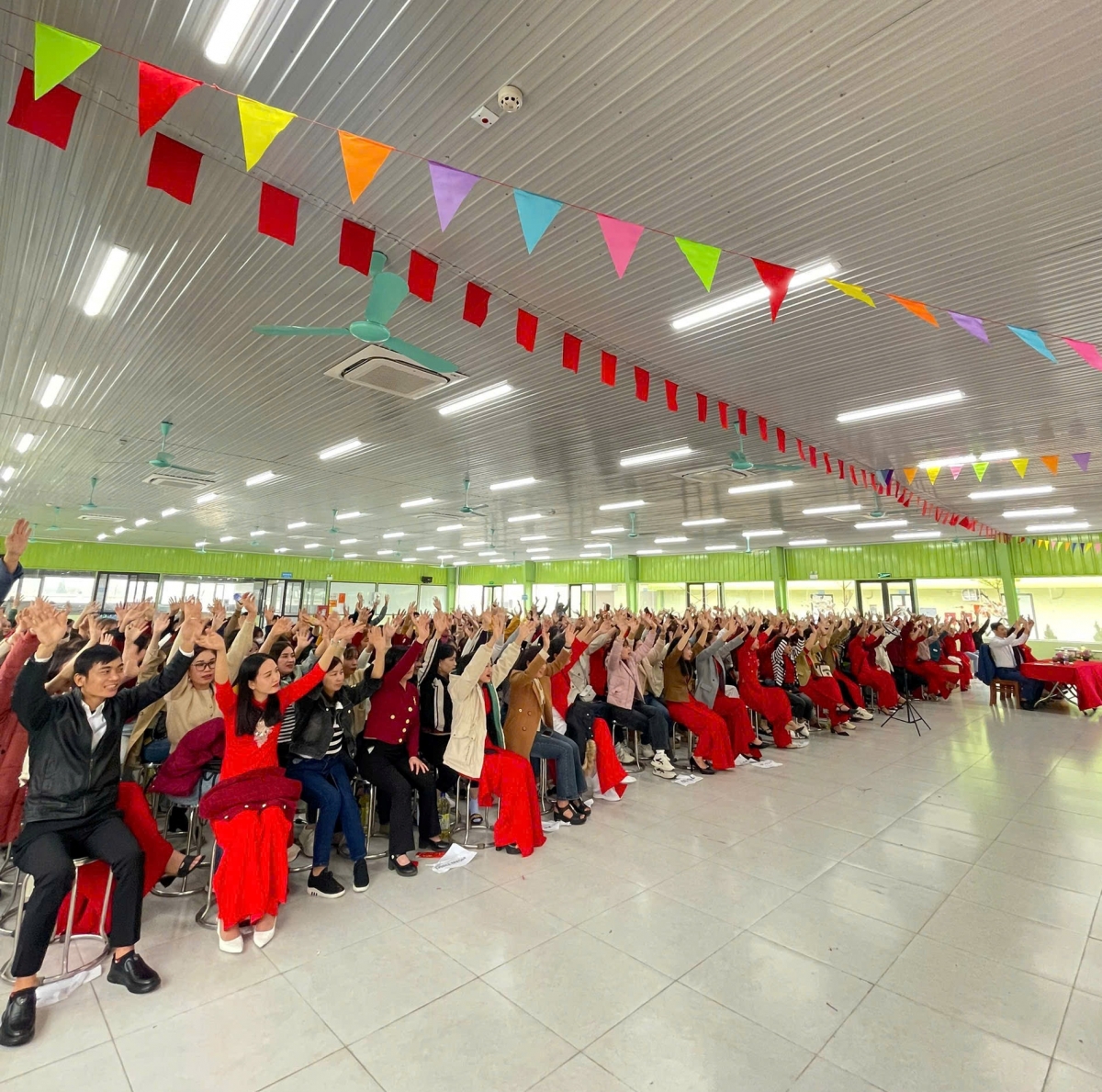 Đời sống của công nhân được quan tâm là sức mạnh trong phong trào sản xuất kinh doanh của công ty