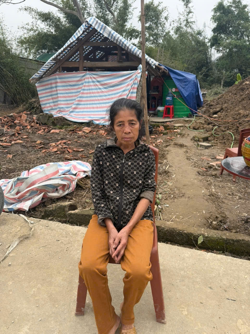 Tuổi già cô độc bà Hoàng Thị Tâm luôn mong có một mái nhà