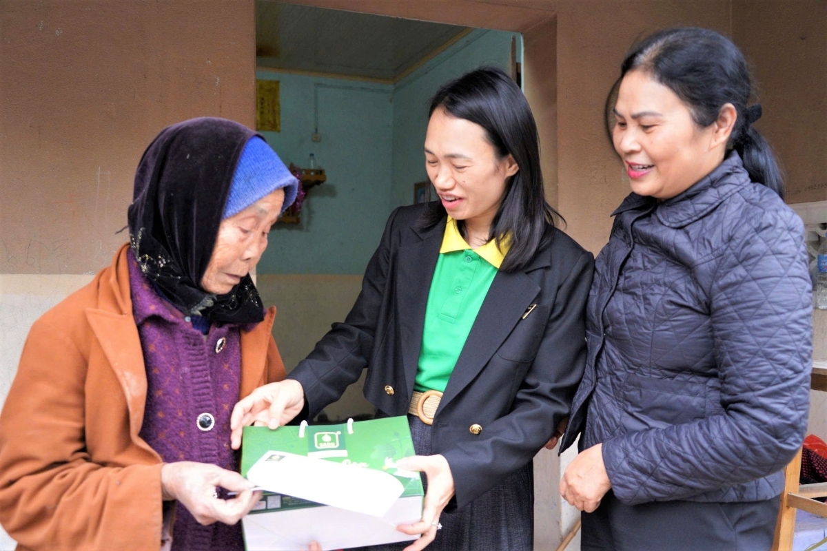 Xuân ấm áp đến với NCT khó khăn phường Chương Mỹ