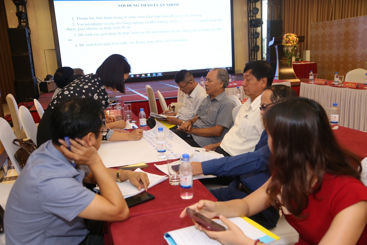 Từ thảo luận đến hành động: Gỡ “nút thắt” để người cao tuổi tham gia chuyển đổi số, chuyển đổi xanh